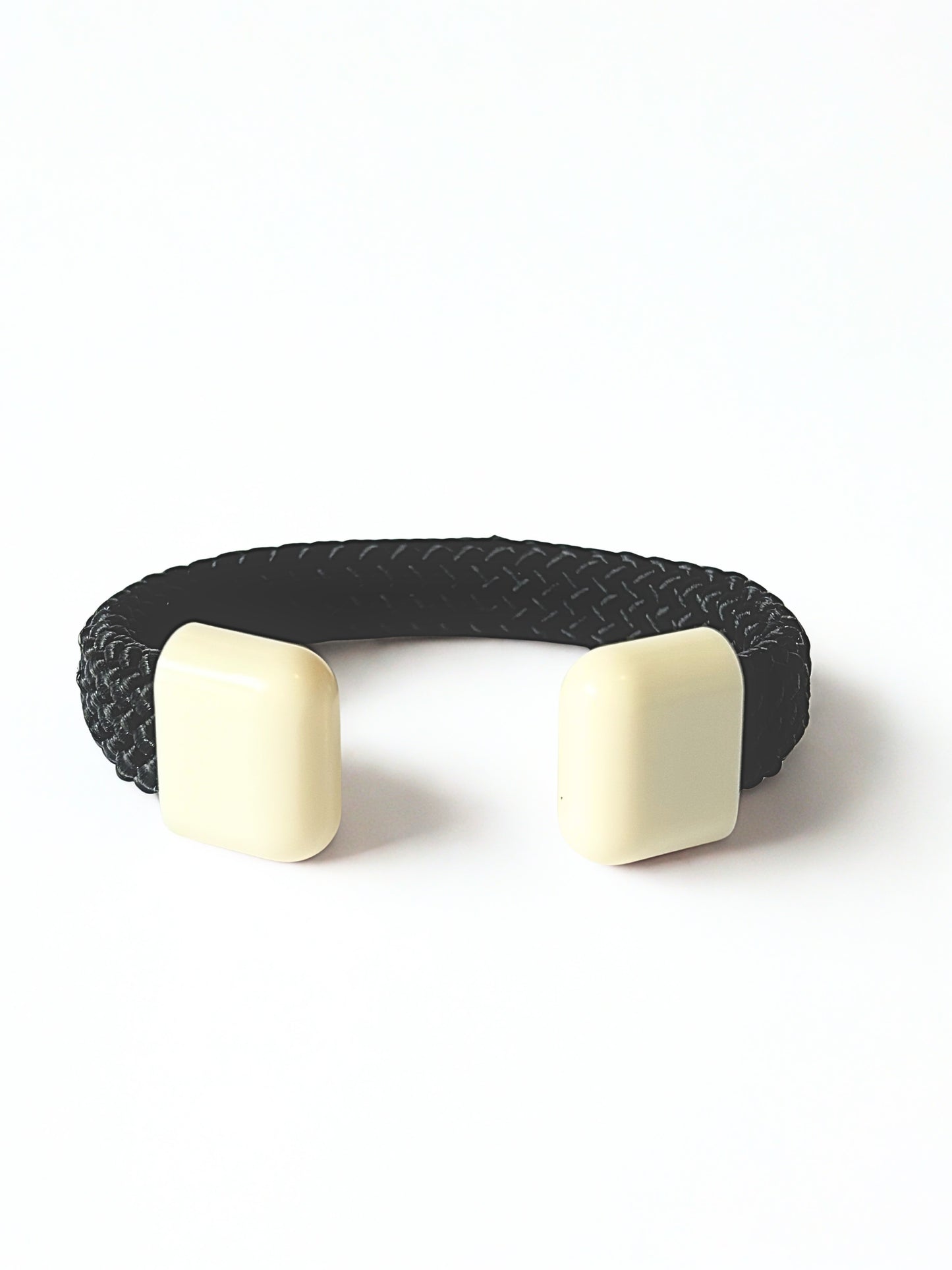 The Nantucketer Cuff - Classic